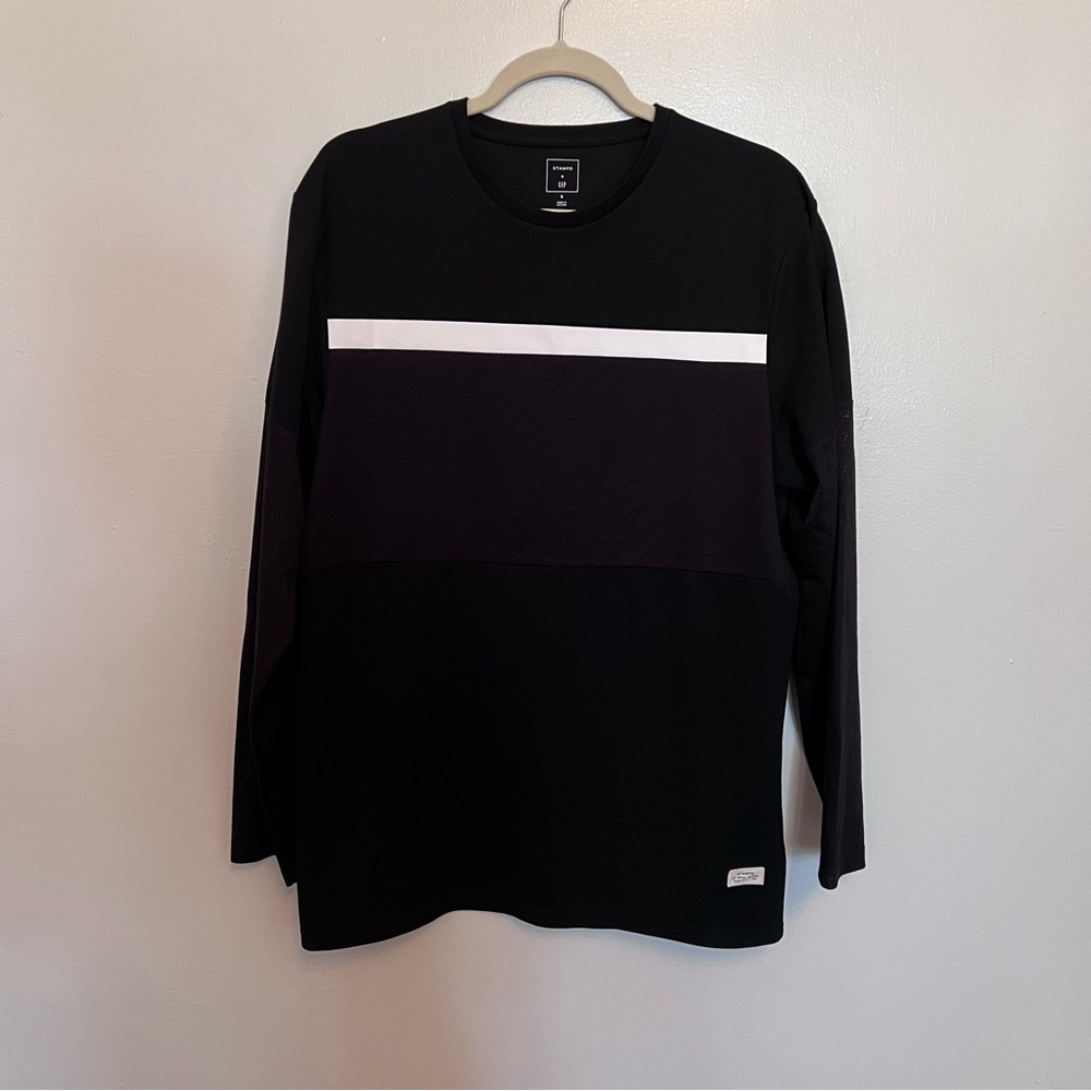 Gap x GQ STAMPD Mesh Hockey Jersey
